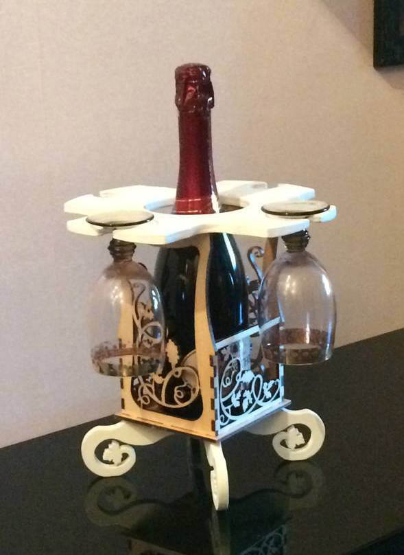 base para botella de vino y copas