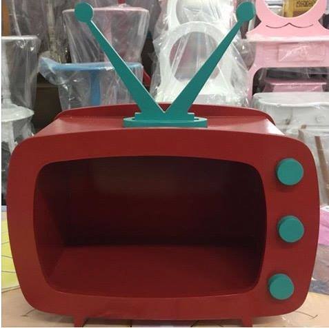 caja de televisión